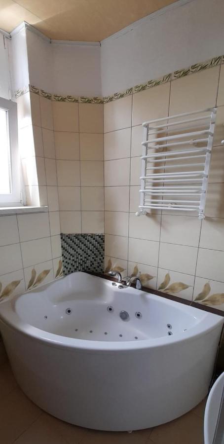 Appartamento Apartament Kasztanowy Gliwice Esterno foto